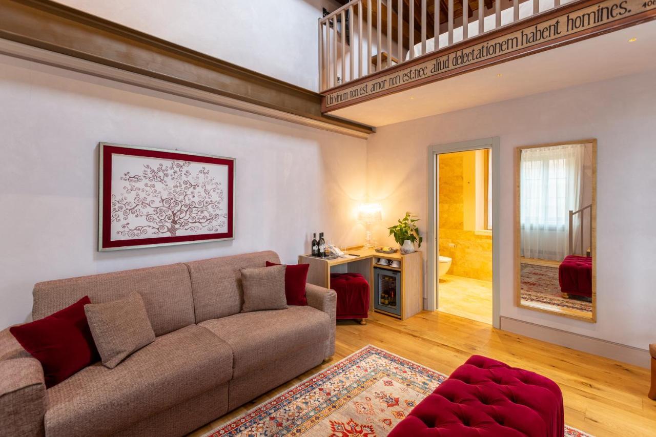 Villa Svetoni Wine Resort Montepulciano Stazione Esterno foto